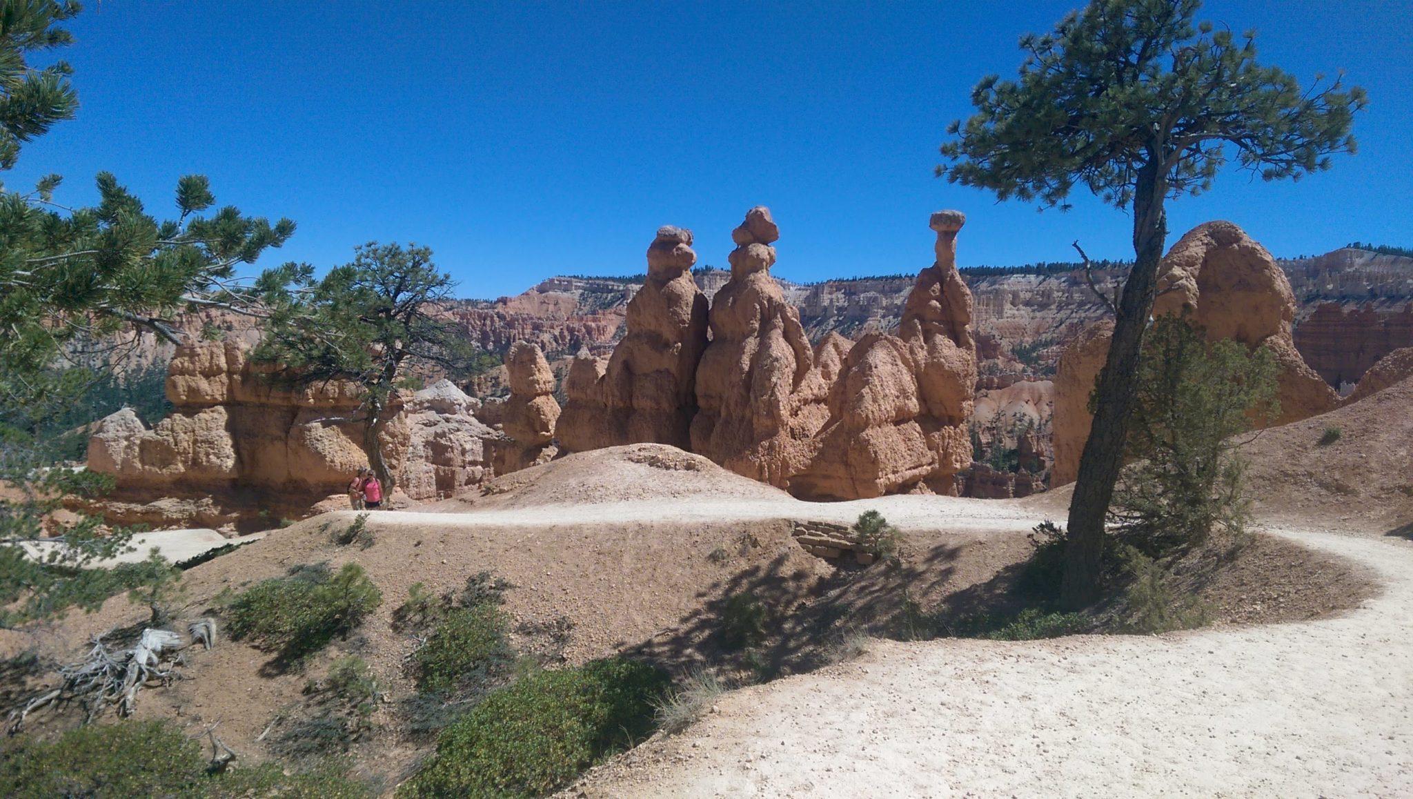 Queens Garden Hiking Trail in Bryce Canyon